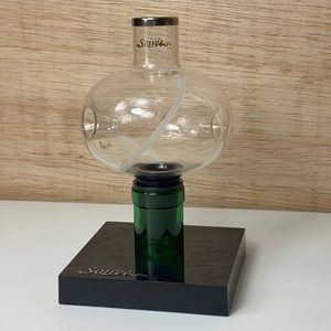 Soirée 🍷 Glass Art Wine Aerator Bar Tool Accessory Home Decor Accent